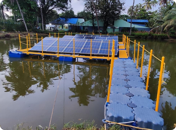 Floating solar panels by Vari Pontoons in India